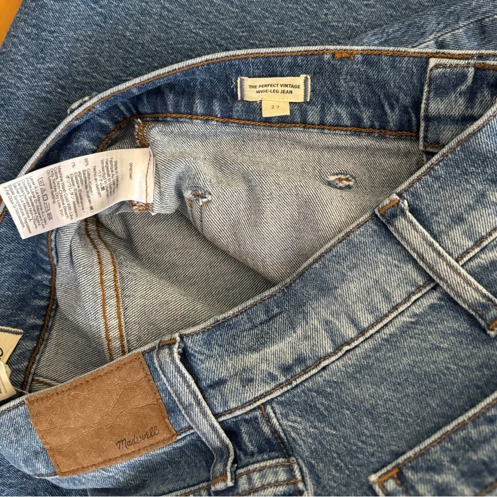 Madewell Perfect Vintage Wide Leg Jeans with Patch Pockets - Picture 4 of 4